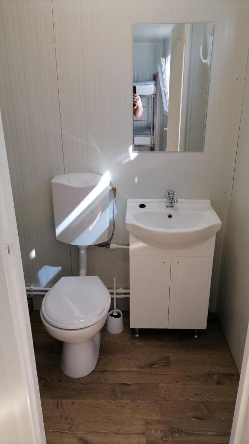 Glamtainer Court Hotell Curteni Eksteriør bilde
